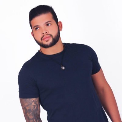 Engenheiro Mecânico, empreendedor, pai do Oliver Gustavo