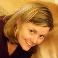 Laurie Peterson - @laurie_inwa Twitter Profile Photo