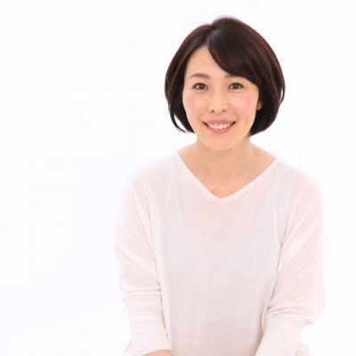 フリーランス:J-WAVE /ウィークリー千葉県/牧野裕のEnjoy Golf/スタートアップ登竜門/東京アナウンス学院講師。XL1200s→Vストローム250→X350。ゴルフ、生姜はちみつ、薔薇、ピアノ、JAZZが好き。愛犬モカ。愛猫チョコ&マロン。著書「ゆるゆるネコ体操」。愛称「マッキー」