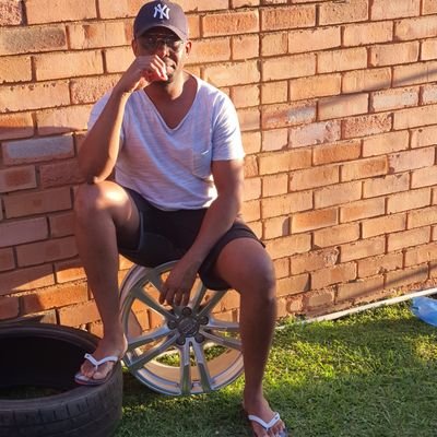 PaulMakgae's profile picture. 