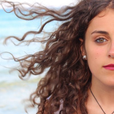 elenadelcol_'s profile picture. @ssst_to | @aostasera | “troppo cerebrale per capire che si può star bene senza complicare il pane”