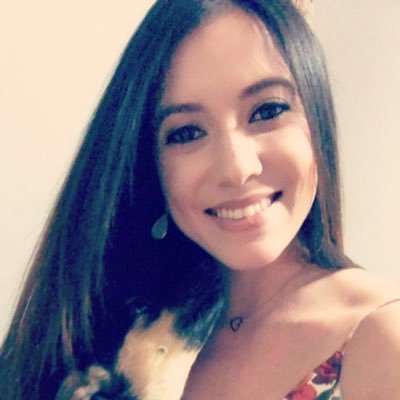 adrianaaa_marin's profile picture. 