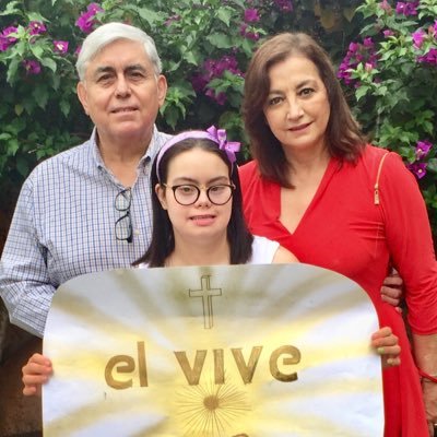 Monclovense, Exa Tec, padre de Familia y creyente en Dios.