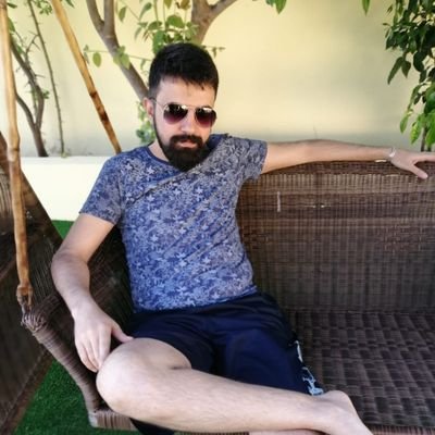 كن كما أنت و دع المظاهر المصطنعة للمغفلين ف الحقيقة هي اللتي تدوم ... الحياة حلوة بس نحن مو حلوين