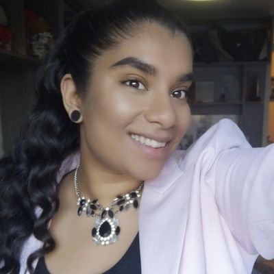 I study, invest in the financial markets, help people learn how to make passive income and run a confectionery business.