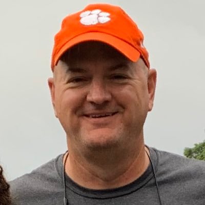 Husband to Kelly and father of four! Clemson grad committed to sponsorships and experiential marketing that is targeted, effective and fun! Gal. 2:20