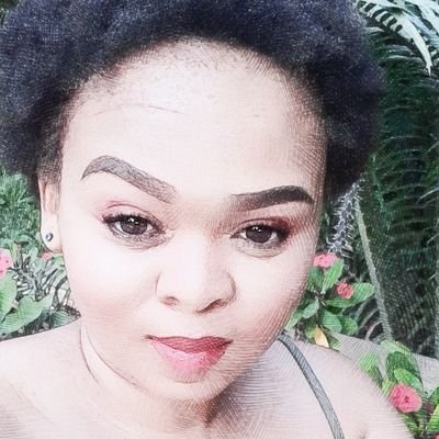 katlego57680777's profile picture. 👸🏽👩‍👧👩🏽‍🎓 💏 I am Makapoko