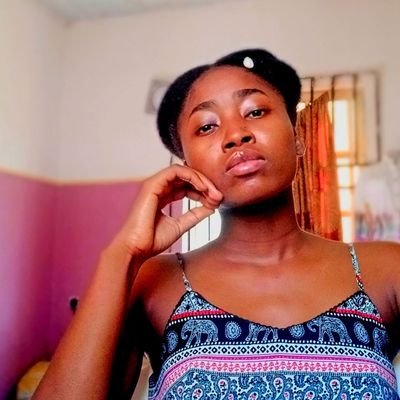 Arts||
entrepreneur@tiedye||
||humanist
||book lover
||Public speaker
||soilscientist