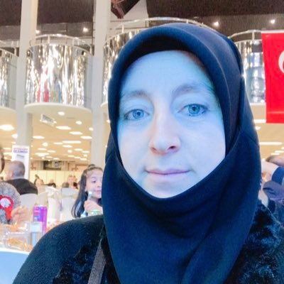 M_ISIK52's profile picture. Siyaseti önemsemeyen müslümanları,müslümanları önemsemeyen siyasetçiler yönetir..