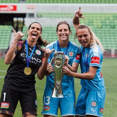 Professional footballer 🇳🇿 @NZ_Football @BHAFCWomen | Olympian | Hodgkin’s Lymphoma journey @beatitbystotty