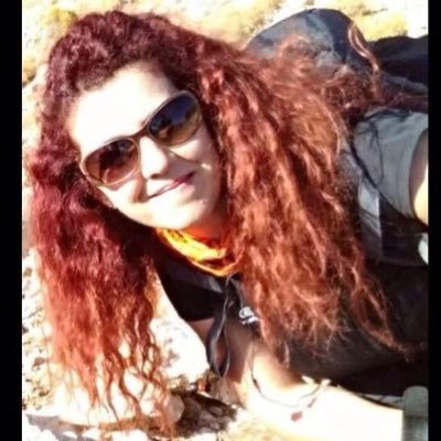 ayse_ozmenn's profile picture. öğretmen