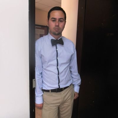 Santiag76319123's profile picture. Solo el conocimiento nos hará libres