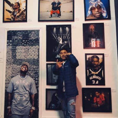 lordxbzy's profile picture. Y'all want 100k followers. I want $100k in a duffle bag. We think different, U dig.