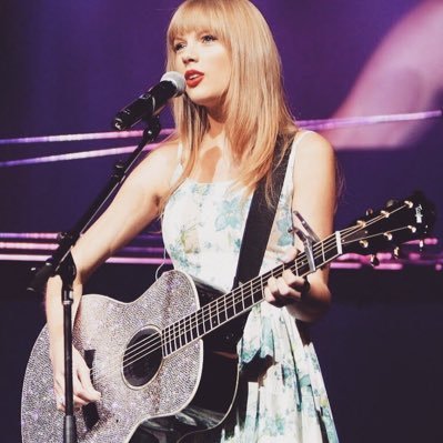 0IXR2iuoFVRxyqL's profile picture. Taylor swift/Selena/Camilla/join reputation tour