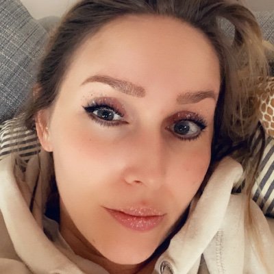 System owner & Business Developer | Food junkie & wine lover |🍷 Yoga 🙏🏻