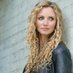 Suzannah Lipscomb (@sixteenthCgirl) Twitter profile photo