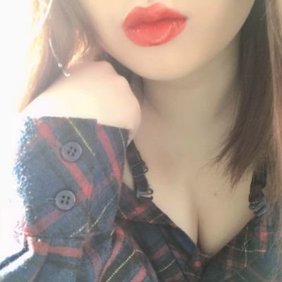 HVVkiNduSmR1vgO's profile picture. 발정난년 ❤