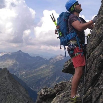 PetrTomsa1's profile picture. Czech mountain leader