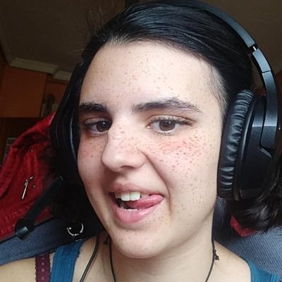 Pasar el tiempo a tu lado...
Orgullosa Gamer.
Desarrolladora de aplicaciones multiplataforma.
Estudiante de ingeniería de Software en UPM