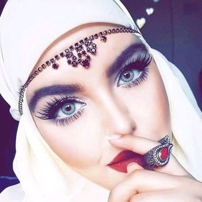 Hayatmimi13's profile picture. 1997