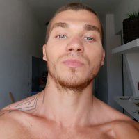 Alex Roo (@alex86906836) 's Twitter Profile