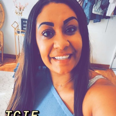 Wife of a farmer🐂 Mommy to Kyro&Kazlyn🌈 @Buckle — Former Captain Barton County cheerleader👡