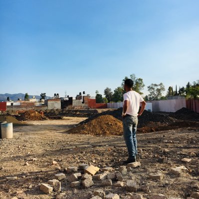 magutsamanttkas's profile picture. La existencia de DIOS se experimenta en cada puerta que la CIENCIA 🔬 no logra abrir. IG: Magutesamanititakas.😎