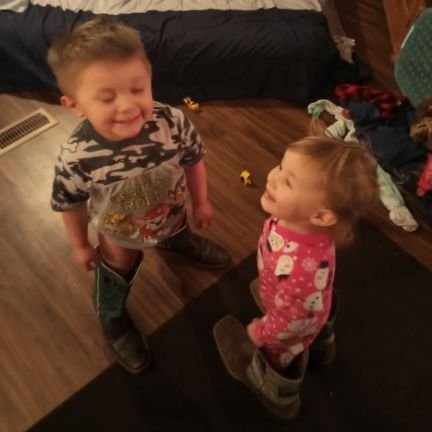 my name's Dylan I am currently married but separated!... I have 2 children, a 3 yo boy and 2 yo girl.. wanna know anything else just ask!!