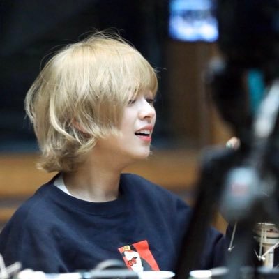 jeongyumomo0130's profile picture. 🦋🥀🧸🥀🦋 fiction Nofiction