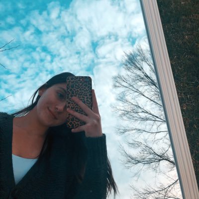 Emilyr1011's profile picture. 🥰🥰