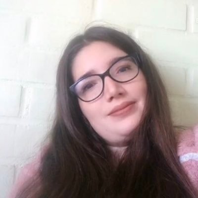 IgniPapeleria's profile picture. •Madre 
•Emprendedora 
•Amante del café 
•Amante de la papelería 
•Intentando hacer yoga
• Futura Community Manager