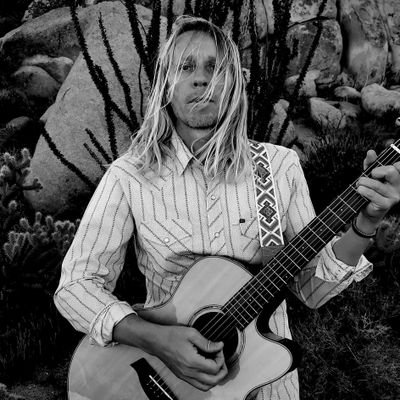 rockwatcher_'s profile picture. Singer-songwriter from the American West.