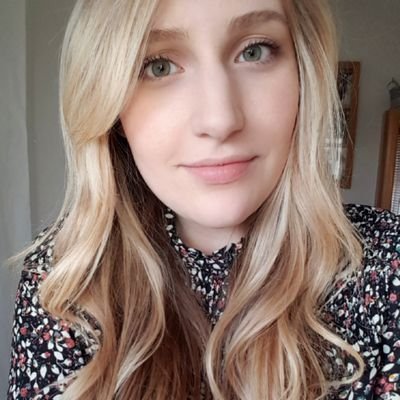 _Riley96's profile picture. 'Not all those who wander are lost' - J.R.R. Tolkien . 
📽Film & Television Production Graduate 🎓