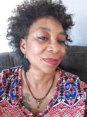 NICOLEREDD17's profile picture. LIVE LOVE