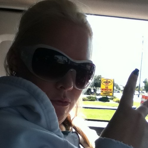 linzee33's profile picture. 