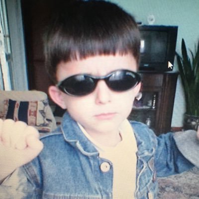 mustafae_16's profile picture. 