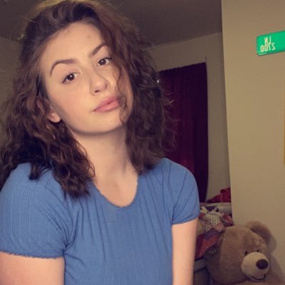 board_leigh's profile picture. 17