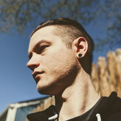 Gamer | Musician | Ex-Pro SMITE and FPS' | Twitch Partner | Game Dev