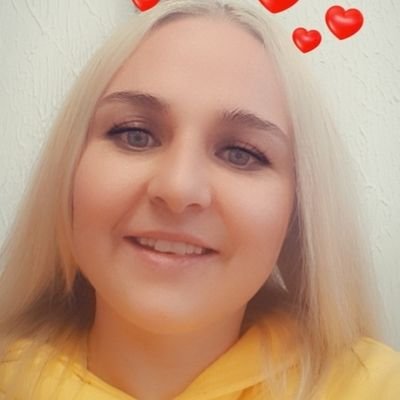 nicoladoyle86's profile picture. If opportunity doesn't come knocking build a door