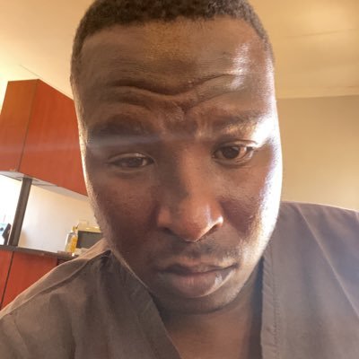 docmc14's profile picture. Elegant