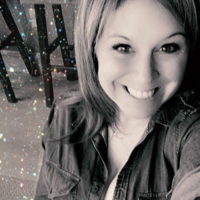 LisaBoss79's profile picture. 