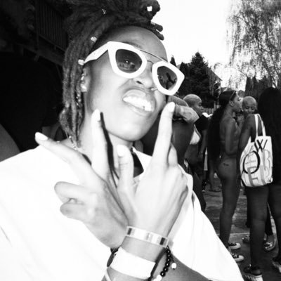 I don’t have a therapist yet, bear with me! #LongLiveOpotti #LongLiveVyba