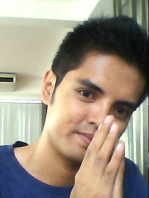 arzeelhameed's profile picture. ||be yourself. people don't have to like you. you don't have to care about what they said.