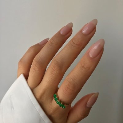 romanova7918's profile picture. 