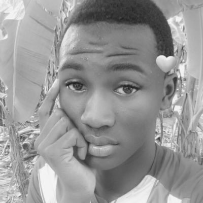 ChillingSey's profile picture. When we day hustle when dam day