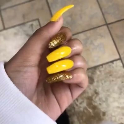 ilovenailss's profile picture. I post nailsss