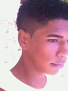 Sou uma pessoa bem legal tenho varias novidades qual quer duvida pergunte a mim posso te ajudar!!! siga-me @greg0ry157 ajude-me aki