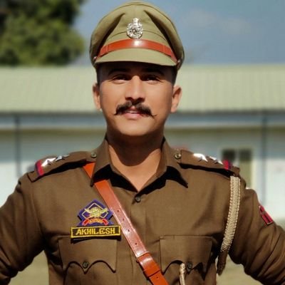 Lawyer turned Sub Inspector in J&K Police. Philanthropist. A Patriot