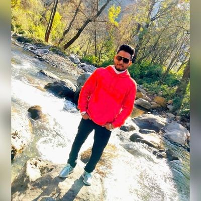ViratMahajan14's profile picture. 
