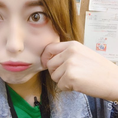 Chiori@赤チャリUber配達員 (@CHiORiN_AFR) / Twitter